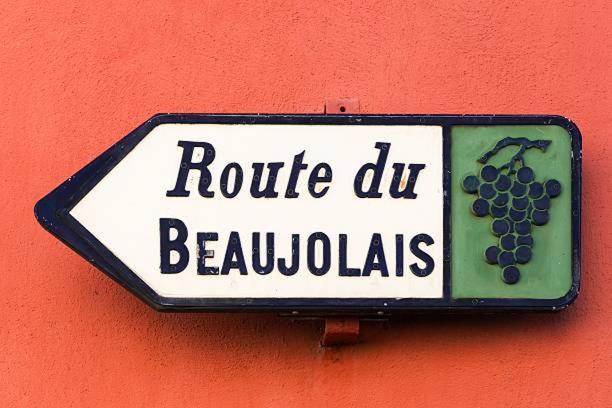 Beaujolais - Maison Pierres Dorees *